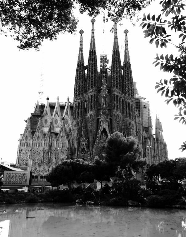 Apartments Barcelona Sagrada חדר תמונה