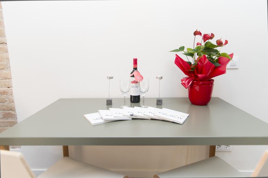 Apartments Barcelona Sagrada חדר תמונה