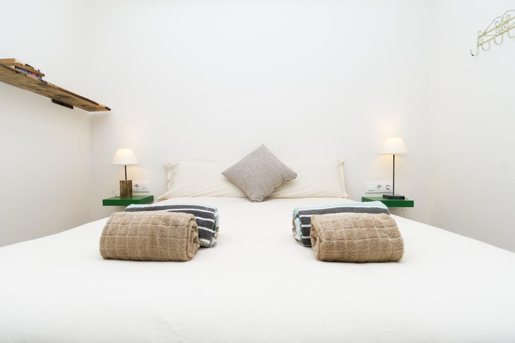 Apartments Barcelona Sagrada חדר תמונה
