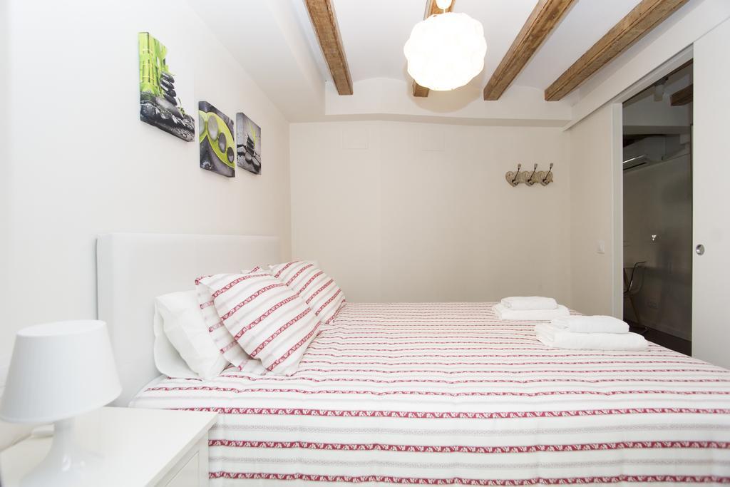 Apartments Barcelona Sagrada חדר תמונה